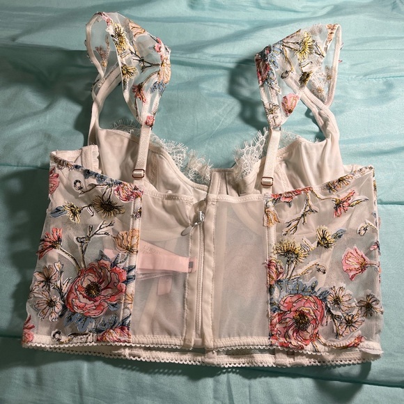 COPY - Victoria's Secret Dream Angels Unlined Bra Top 34C VIRAL TIKTOK TOP - Picture 2 of 6